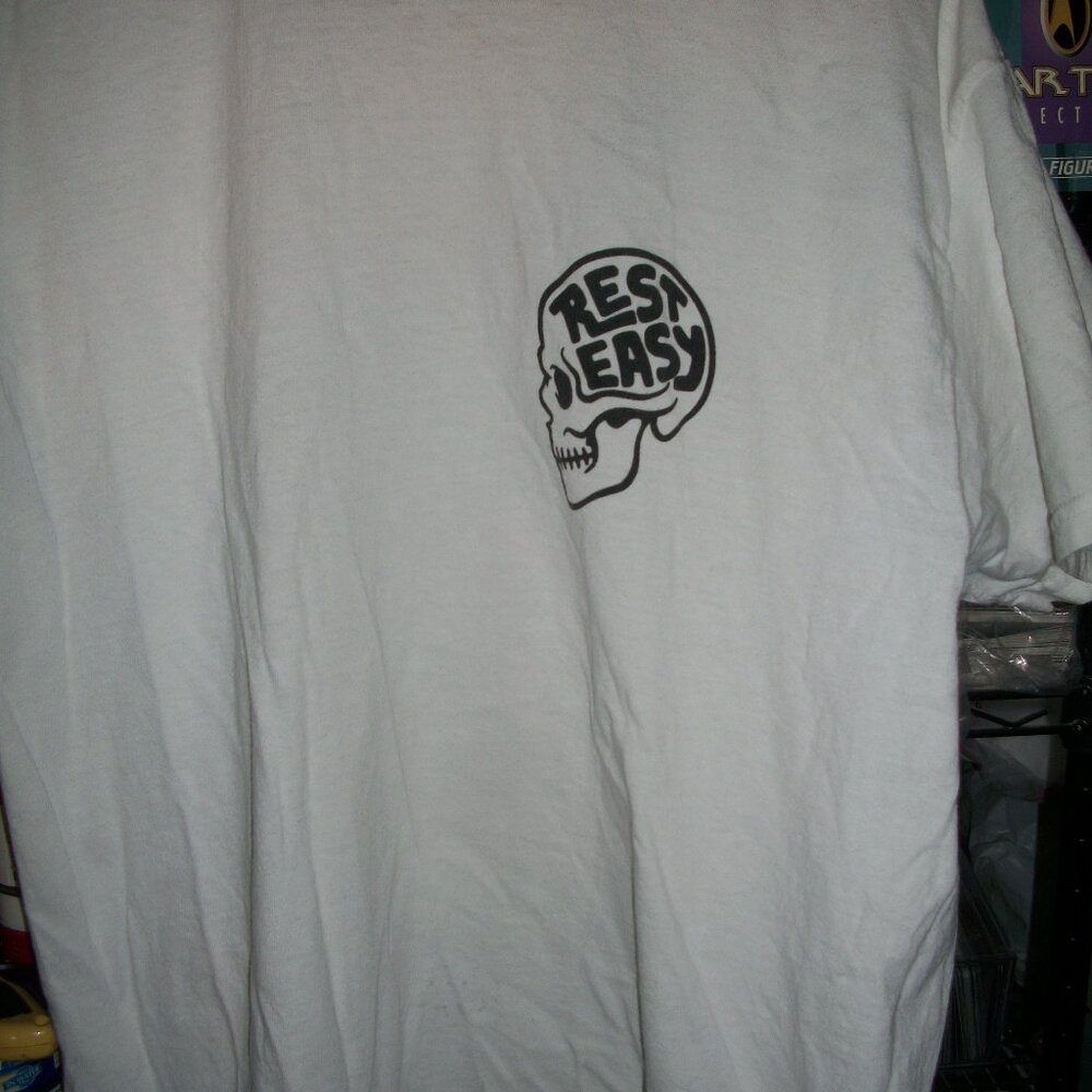 Large Mens Rest Easy No Problemo T-Shirt-Freshly Washed